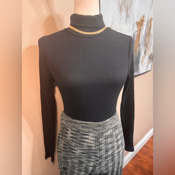 Black Ribbed Turtleneck Bodysuit - Picture 5 of 5